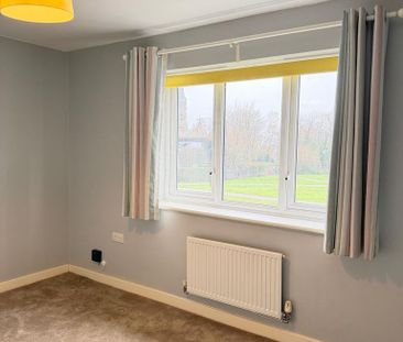 2 bedroom semi-detached house to rent - Photo 6