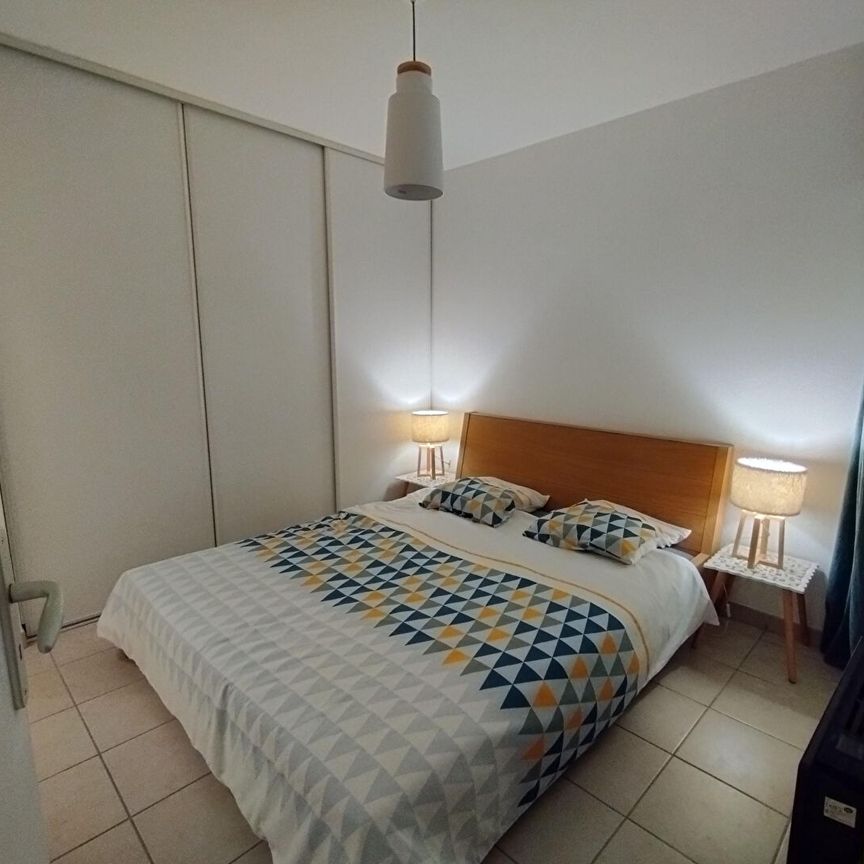 Appartement 2 pièces 45m2 MARSEILLE 14EME 773 euros - Photo 1