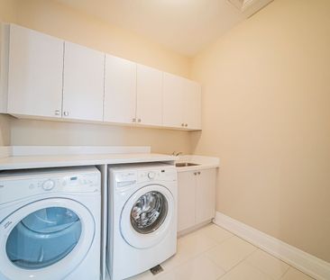 For Lease - 19 Parker Avenue, Richmond Hill, Ontario - Photo 2