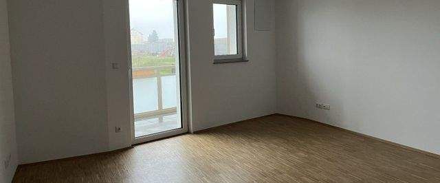 Ihr neues modernes Zuhause im Erstbezug! Fußbodenheizung, Balkon, EBK, Lift! - Photo 1