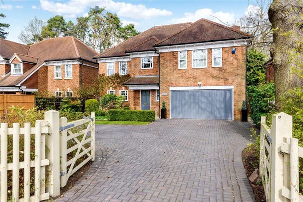 5 bedroom detached house to rent - Photo 1