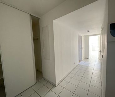 Location Appartement 3 pièces 61m² - Photo 6