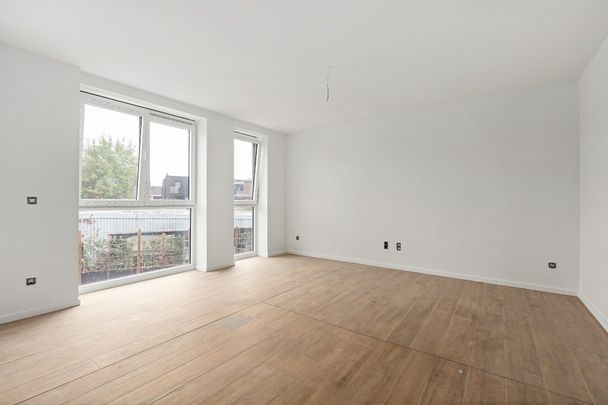 Nieuwbouwappartement met 2 slaapkamers terras en staanplaats - foto 1