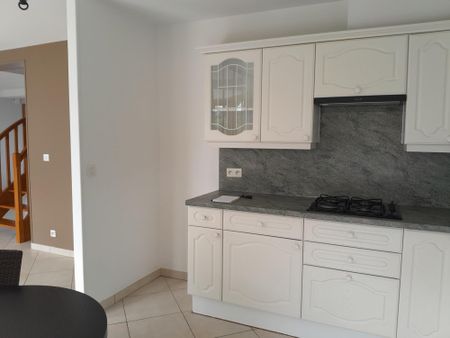 Location Maison 5 pièces 134m² CANCALE 35260 - Photo 2
