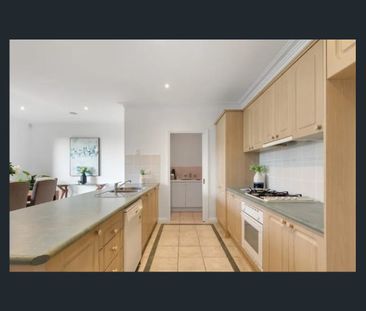 Spacious and Comfortable Home in BHS Zone - Photo 6
