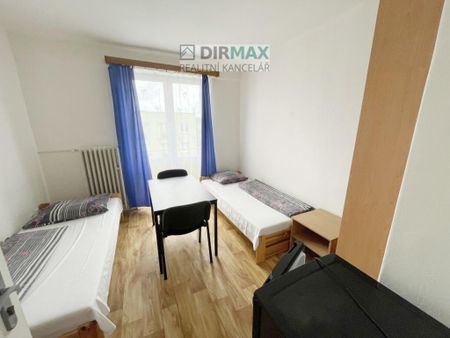 Pronájem bytu 1+1 34 m2 - Fotografie 3