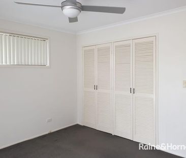 3 Belinda Crescent, Springwood, QLD 4127 - Photo 2