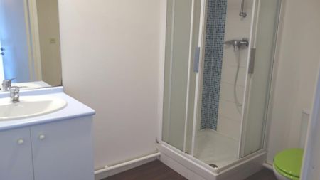 Location Appartement 2 pièces 40m² - Photo 5