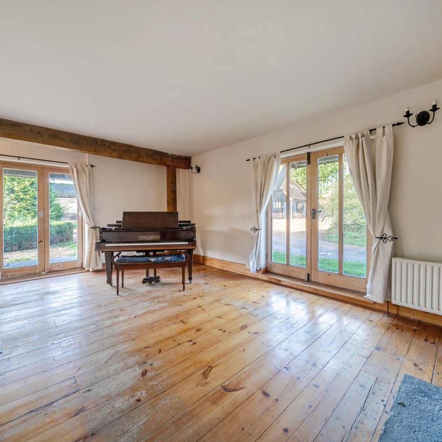 2 bedroom semi-detached house to rent - Photo 1