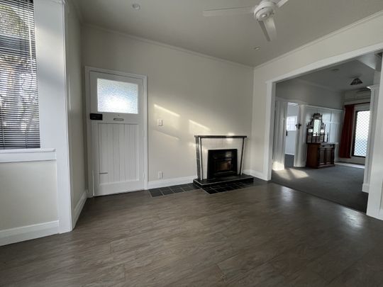 60 Martin Street, Wallaceville - Photo 1