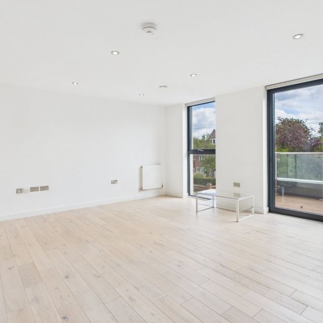 Optimal House, Station Road, Gerrards Cross,SL9 - Photo 1
