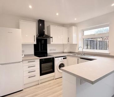 Avondale, Ash Vale, GU12 - Photo 5