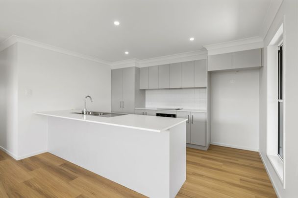 Brand New Home In Alford Grove Estate - Photo 1