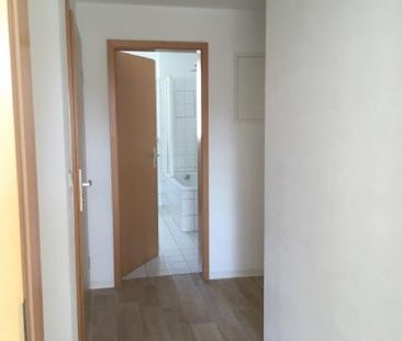 Wer´s geräumiger mag und mit Einbauküche - Foto 1