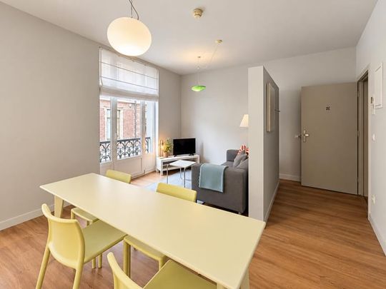 Appartement te huur - Photo 1