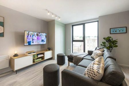 6-bed premium ensuite - Photo 4
