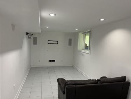 For Lease - 126 Pioneer Lane Unit# BSMT, Vaughan, Ontario - Photo 5