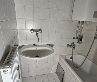 KASERNSTRASSE 21! GÜNSTIGE 2 ZIMMERWOHNUNG! - Photo 3
