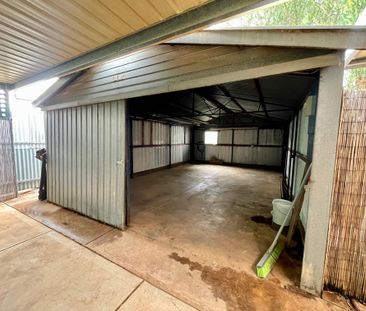 12 Taylor Street, Whyalla Stuart - Photo 2
