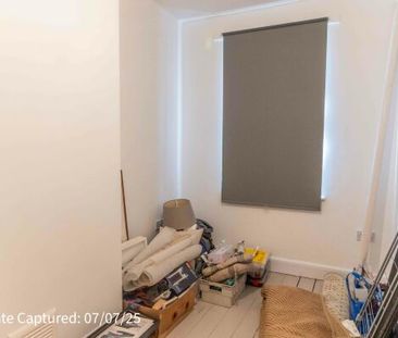 13, Earle Street - Photo 6