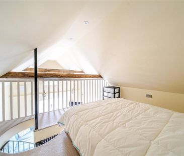 1 bedroom detached house to rent - Photo 2