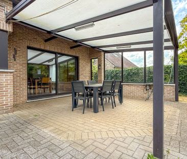 Ruime gezinswoning met 4 tot 5 slpkms en grote omheinde tuin! - Photo 6