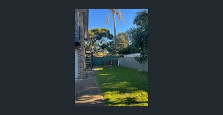 4 bedrooms available - student accommodation!! - Photo 2