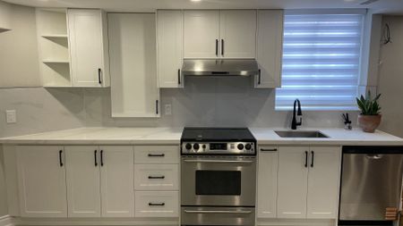 For Lease - 94 Lensmith Drive Unit# Basement, Aurora, Ontario - Photo 5
