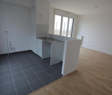 location Appartement F3 DE 60.3m² À ASNIERES - Photo 2