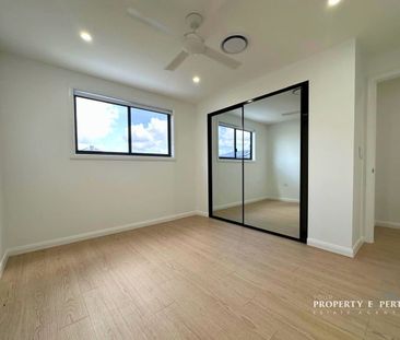 Brand New Modern Family Home! - Photo 5