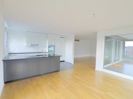 Spacious 4.5-room apartment in a quiet location - Foto 4