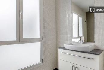 madrid, Community of Madrid 28013