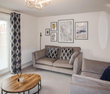 3 bedroom semi-detached house to rent - Photo 1