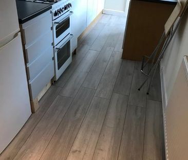 3 bedroom house share to rent - Photo 2