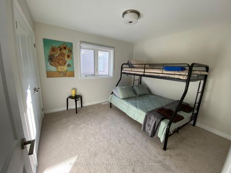 For Lease - 3034 Sandy Acres Avenue, Severn, Ontario - Photo 2