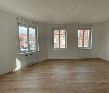 Location Appartement 2 pièces 46m² - Photo 1