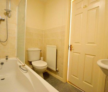 4 bedroom house to rent - Photo 3