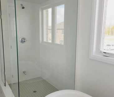 1466 STOVELL CRESCENT - Photo 4