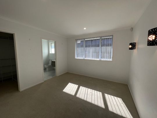 11 Thomason Crescent, Pokeno, Auckland - Photo 1