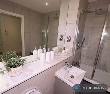 1 bedroom flat to rent - Photo 6
