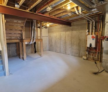 For Lease - 29 Thornbird Crescent, Brampton, Ontario - Photo 4