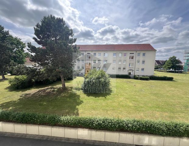 Schicke 3-Raum Wohnung in ruhiger und grüner Lage von Bad Köstritz. - Photo 1