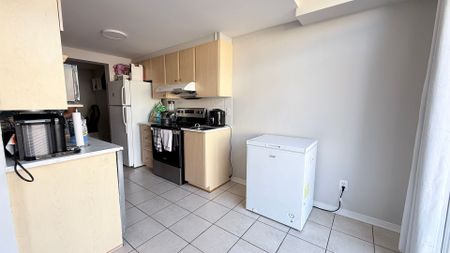 For Lease - 261 Monaco Place, Orleans - Cumberland and Area, Ontario - Photo 4