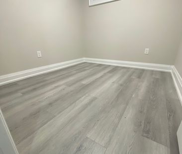 For Lease - 519A Warden Avenue, Toronto, Ontario - Photo 6