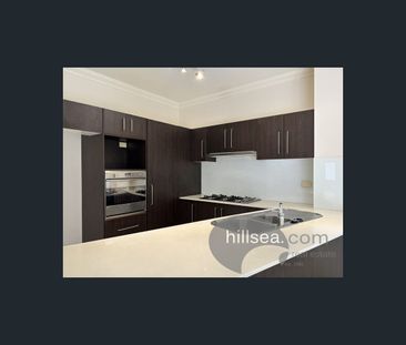 50B Bayview Street, Runaway Bay, Qld 4216 - Photo 3