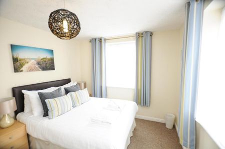 2 bedroom serviced apartment to rent - Photo 2