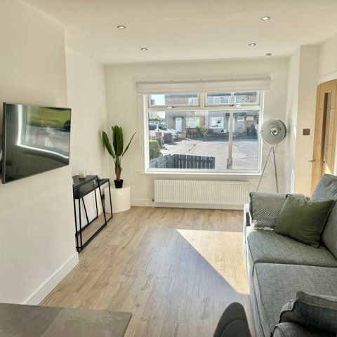 18 Windford Square, AB16 6NR, Aberdeen - Photo 1