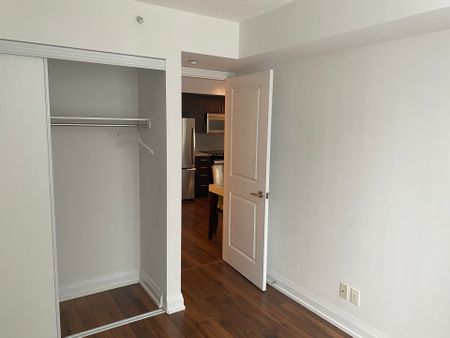 For Lease - 370 Highway 7 Avenue Unit# 523, Richmond Hill, Ontario - Photo 3