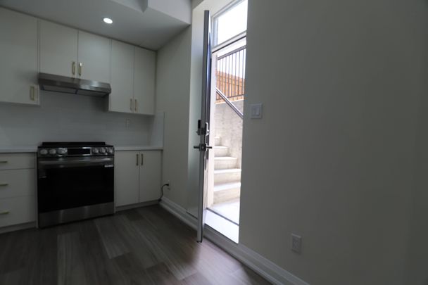 For Lease - 108 Ballantyne Boulevard, Vaughan, Ontario - Photo 1