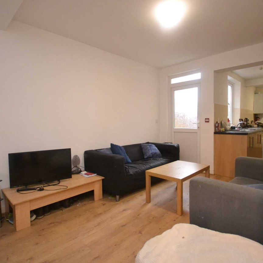 Price £3,780 pcm - Available 01/07/2026 - Furnished - Photo 1